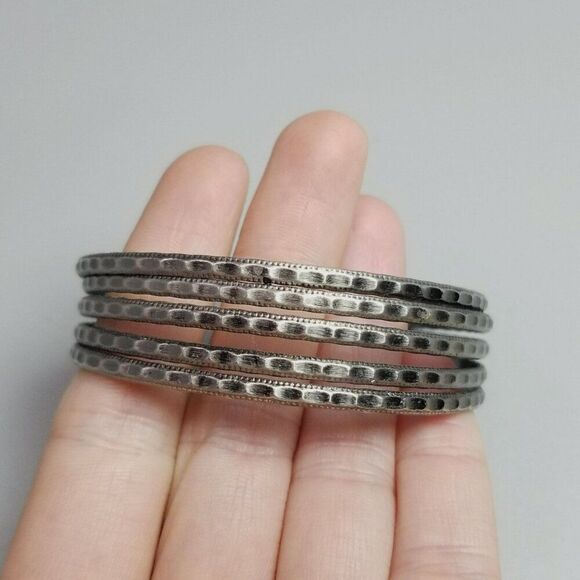 Vintage Silver Tone Layered Cuff Bangle Bracelet, Textured Design, Estate - Picture 7 of 7